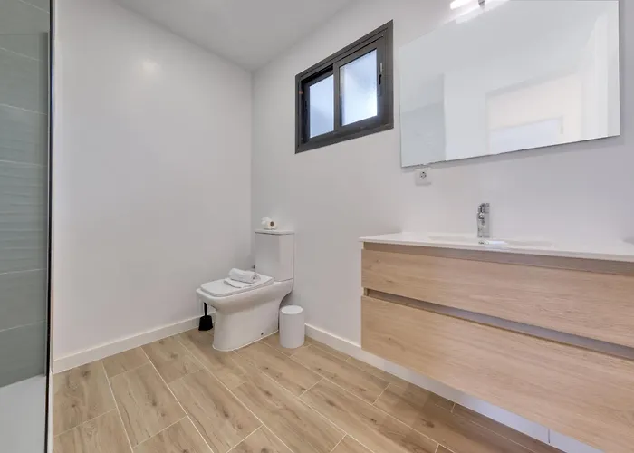 Casa Ondina - 500m To The By Lanzarote *